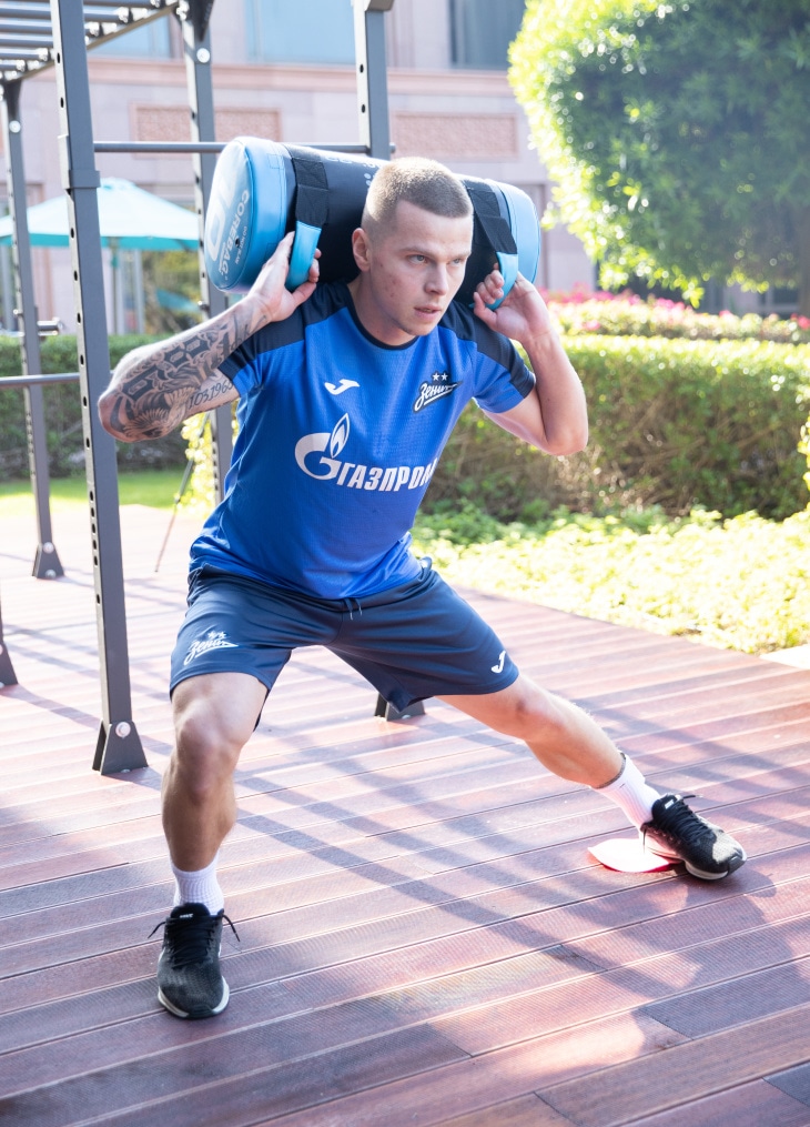 Зимние «Газпром» — тренировочные сборы в Абу-Даби,16 января утренняя тренировка