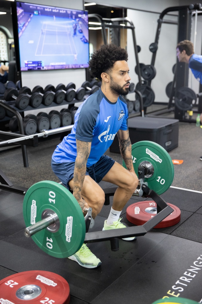 Зимние «Газпром» — тренировочные сборы в Абу-Даби,16 января утренняя тренировка