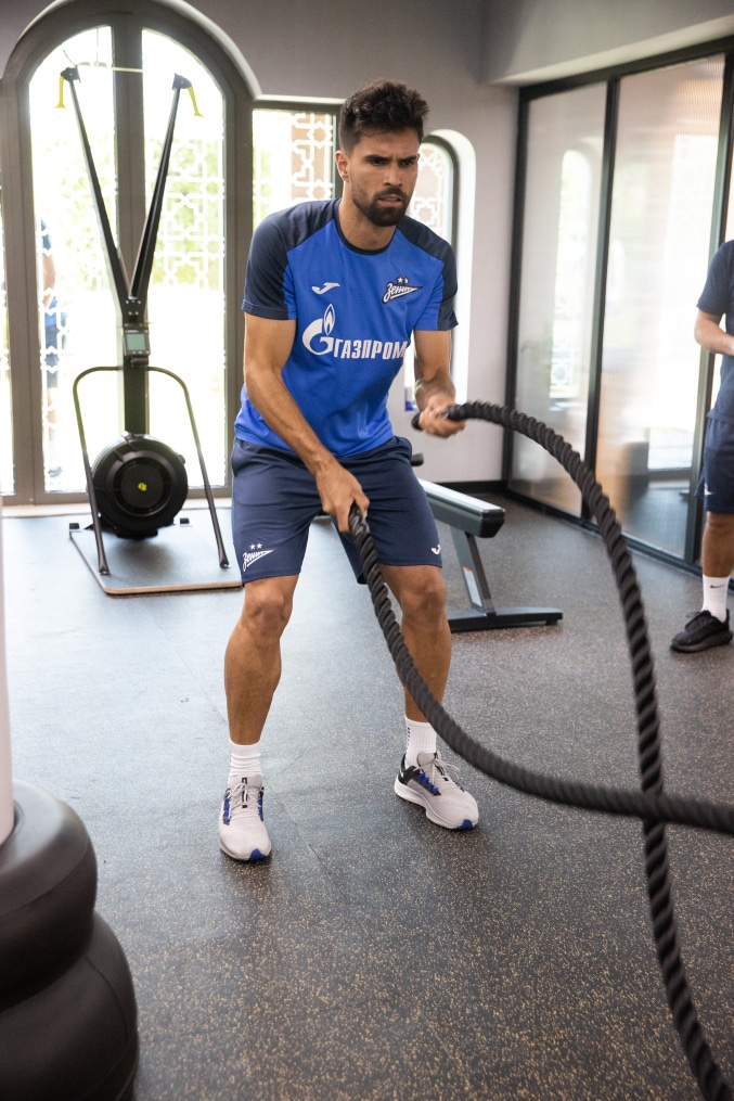 Зимние «Газпром» — тренировочные сборы в Абу-Даби,16 января утренняя тренировка