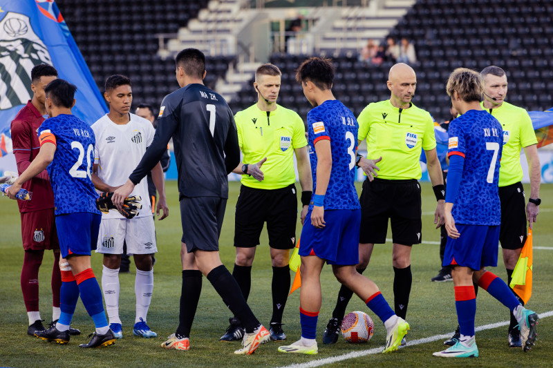 Кубок равноправия 2024, «Сантос» — «Шанхай Шеньхуа»