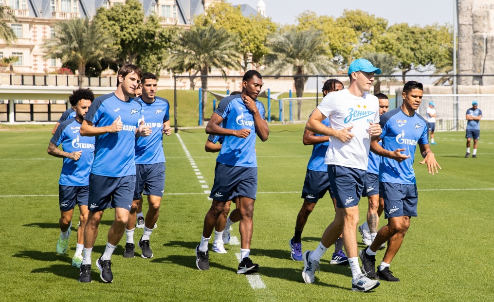 Зимние «Газпром» — тренировочные сборы в Катаре. 6 февраля, утренняя тренировка