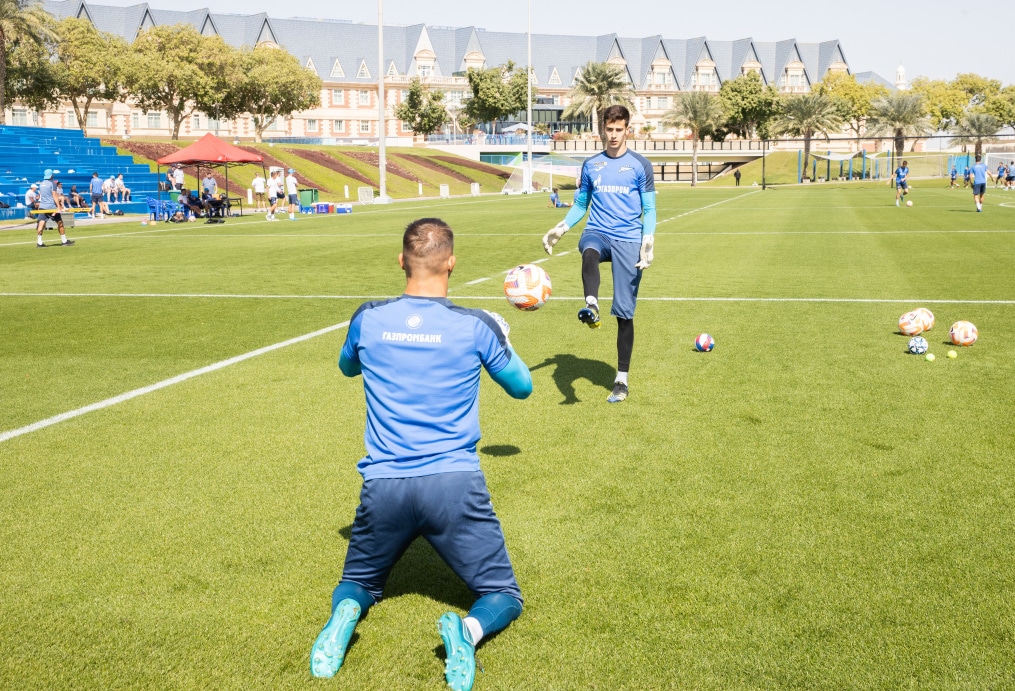 Зимние «Газпром» — тренировочные сборы в Катаре. 6 февраля, утренняя тренировка