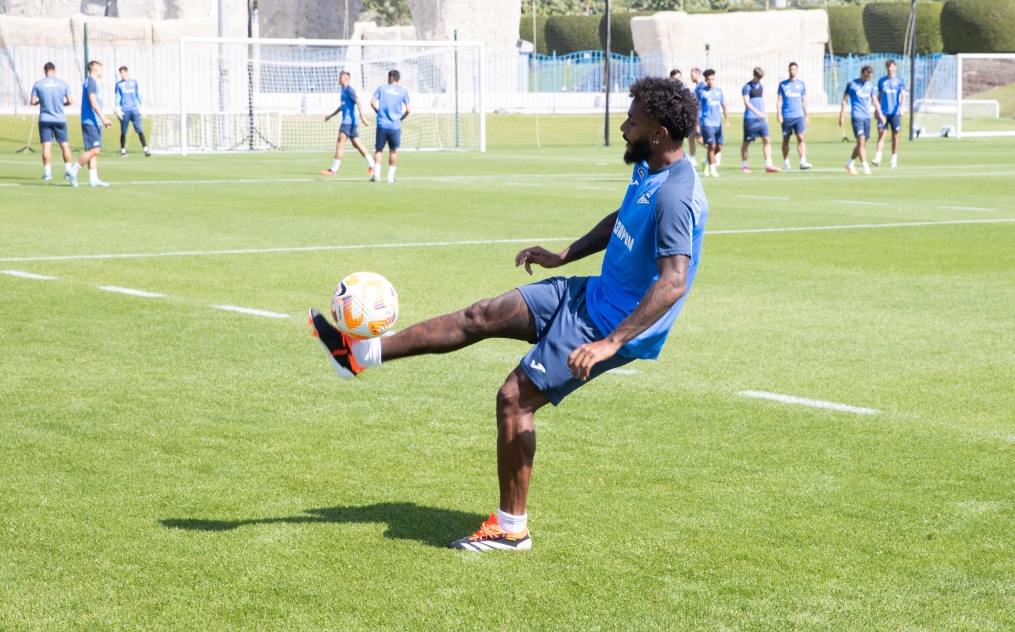 Зимние «Газпром» — тренировочные сборы в Катаре. 6 февраля, утренняя тренировка