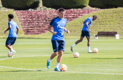 Зимние «Газпром» — тренировочные сборы в Катаре. 6 февраля, утренняя тренировка