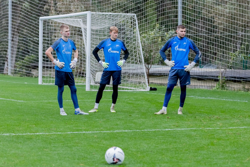 Зимний учебно-тренировочный сбор «Зенита»-2 в Турции: 15 февраля, утренняя тренировка