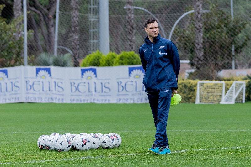 Зимний учебно-тренировочный сбор «Зенита»-2 в Турции: 15 февраля, утренняя тренировка