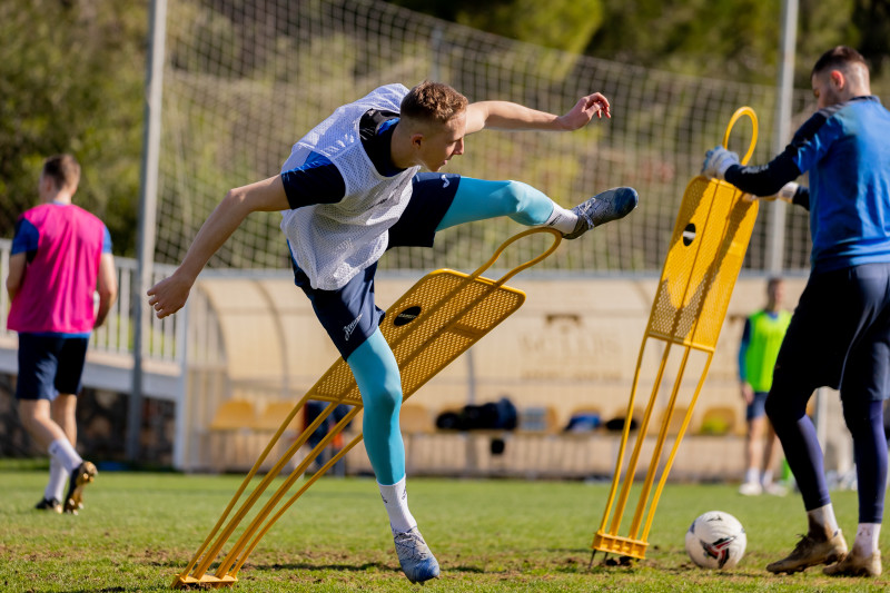 Зимний учебно-тренировочный сбор «Зенита»-2 в Турции: 16 февраля, утренняя тренировка