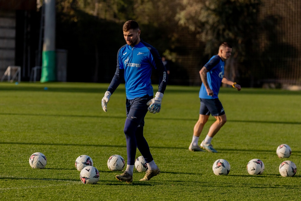 Зимний учебно-тренировочный сбор «Зенита»-2 в Турции: 16 февраля, вечерняя тренировка