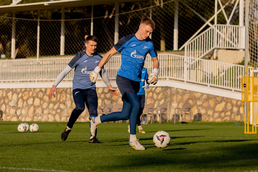 Зимний учебно-тренировочный сбор «Зенита»-2 в Турции: 16 февраля, вечерняя тренировка