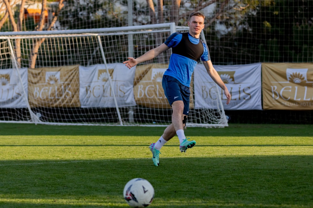 Зимний учебно-тренировочный сбор «Зенита»-2 в Турции: 16 февраля, вечерняя тренировка