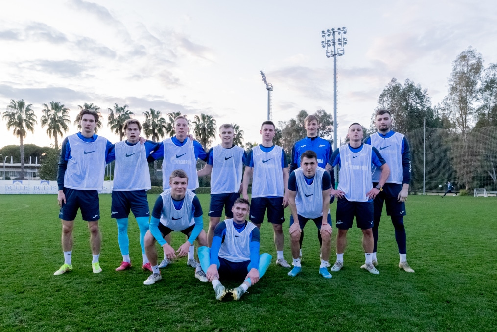 Зимний учебно-тренировочный сбор «Зенита»-2 в Турции: 16 февраля, вечерняя тренировка