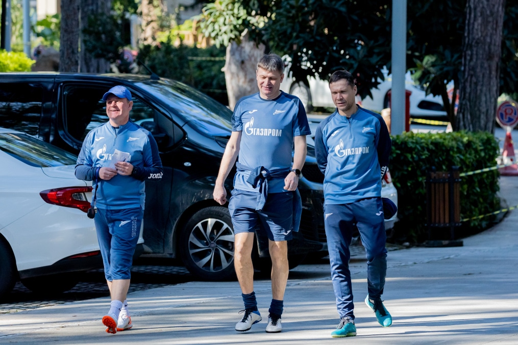 Зимний учебно-тренировочный сбор «Зенита»-2 в Турции: 17 февраля, утренняя тренировка