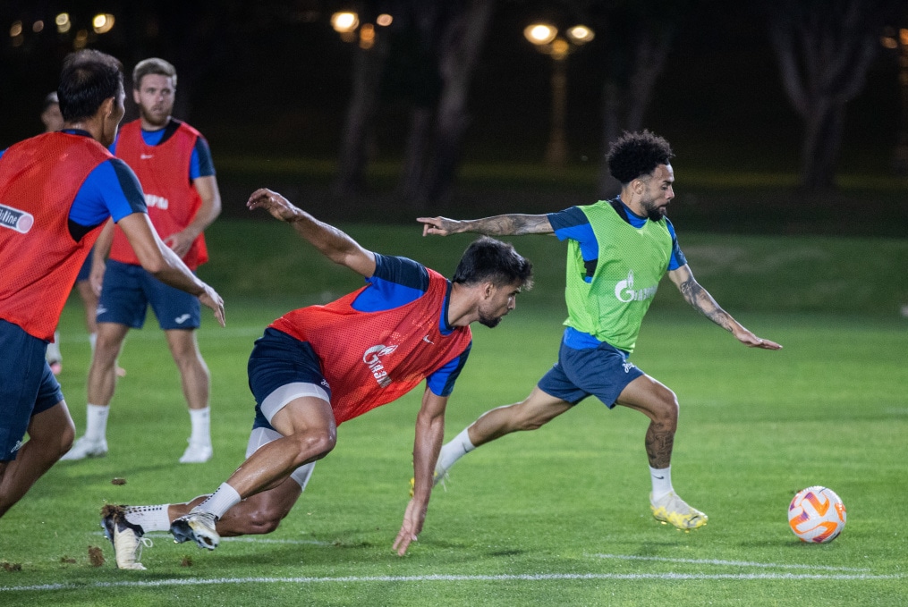 Третьи «Газпром» — тренировочные сборы  в Абу-Даби: 17 февраля, вечерняя тренировка