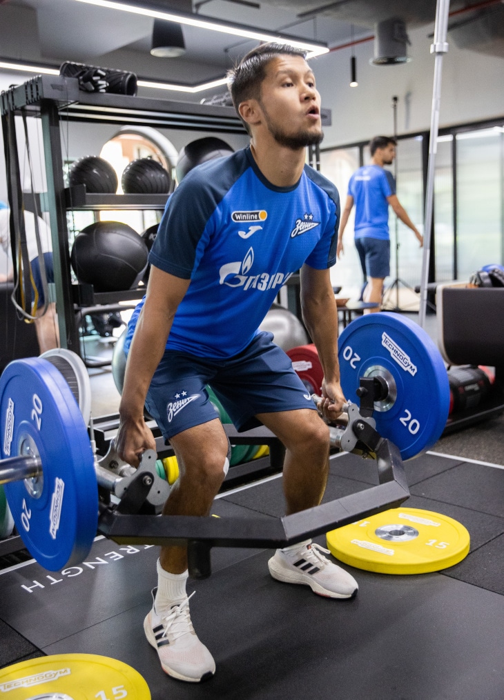 Третьи «Газпром» — тренировочные сборы  в Абу-Даби: 18 февраля, утренняя тренировка