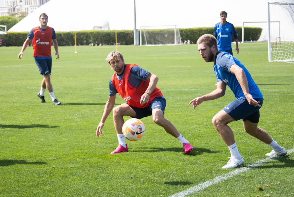 Третьи «Газпром» — тренировочные сборы  в Абу-Даби: 18 февраля, утренняя тренировка