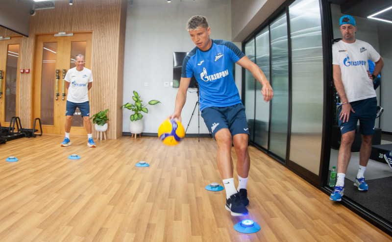 Третьи «Газпром» — тренировочные сборы  в Абу-Даби: 18 февраля, утренняя тренировка
