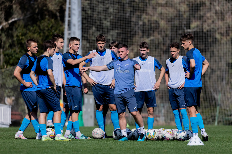 Вторые учебно-тренировочные сборы «Зенита»-м в Турции: 27 февраля, утренняя тренировка