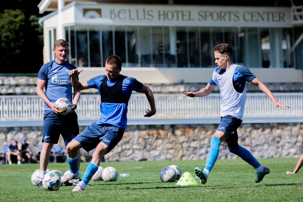 Вторые учебно-тренировочные сборы «Зенита»-м в Турции: 27 февраля, утренняя тренировка