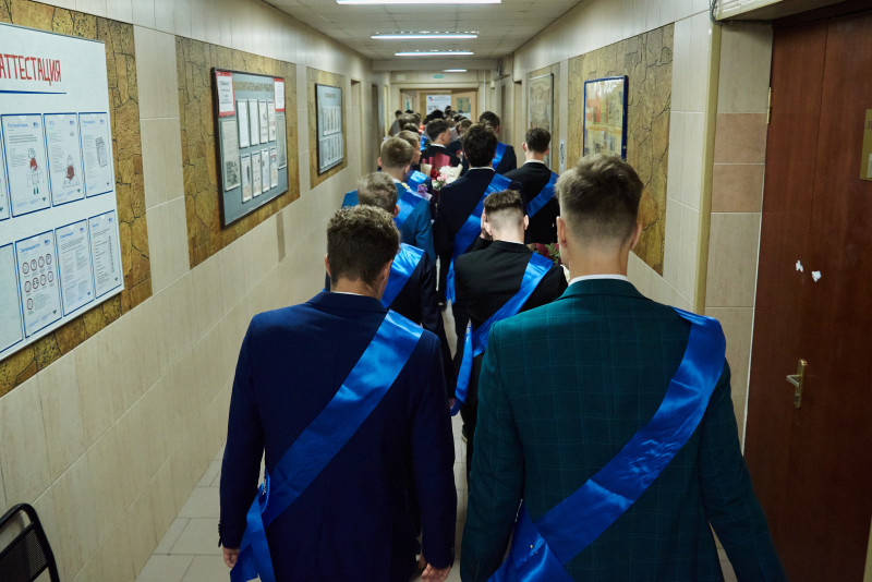 Последний звонок для воспитанников «Газпром» — Академии