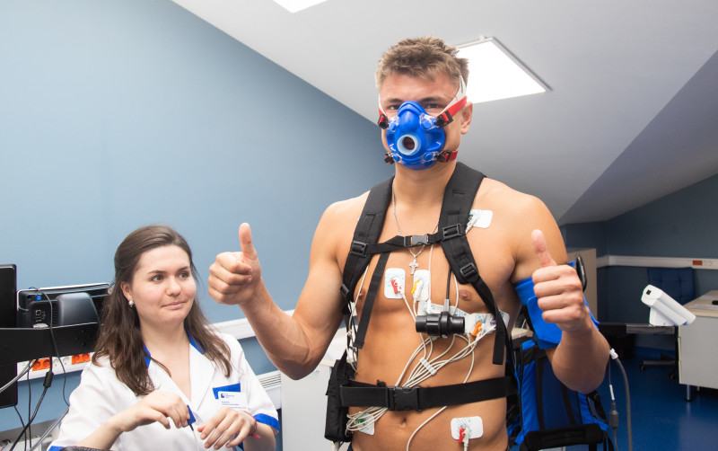 Второй день предсезонного медосмотра основного состава «Зенит» в «Мой медицинский центр»