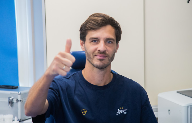 Второй день предсезонного медосмотра основного состава «Зенит» в «Мой медицинский центр»