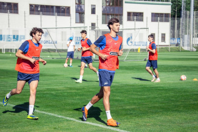 Летние «Газпром» — тренировочные сборы: 28 июня, вечерняя тренировка.