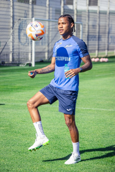 Летние «Газпром» — тренировочные сборы: 28 июня, вечерняя тренировка.