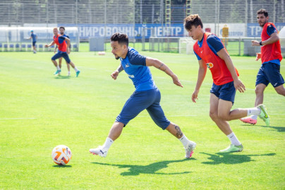 Летние «Газпром» — тренировочные сборы: 1 июля, утренняя тренировка.