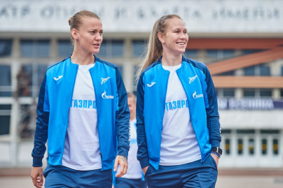 Утренняя прогулка женской команды перед матчем с «Енисеем»