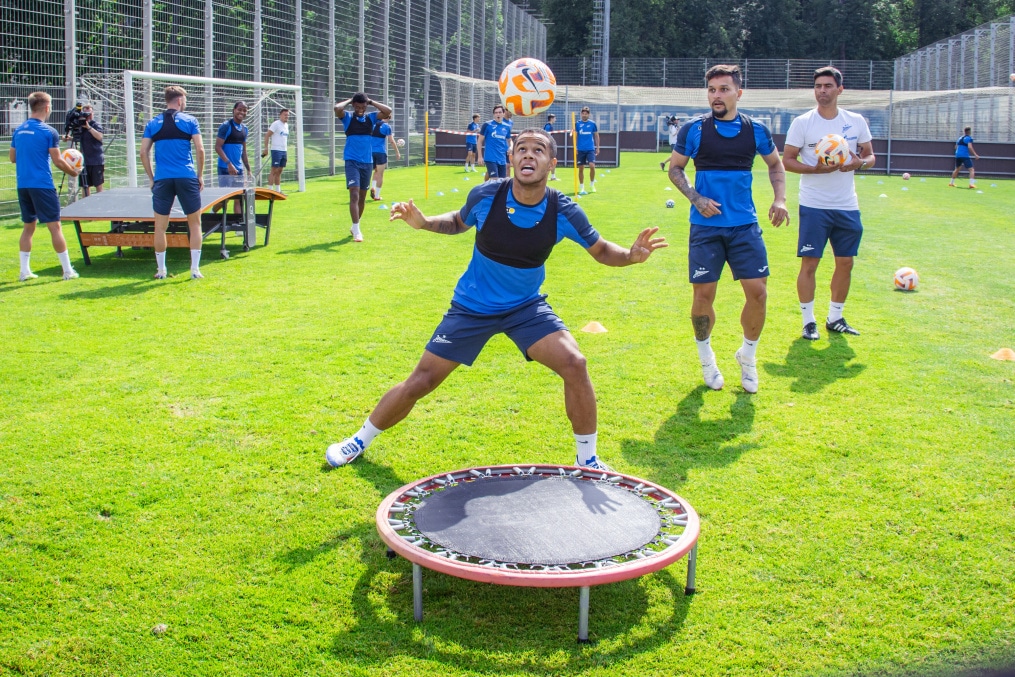 Open training «Zenit» before the match with the «Wings of the Soviets'