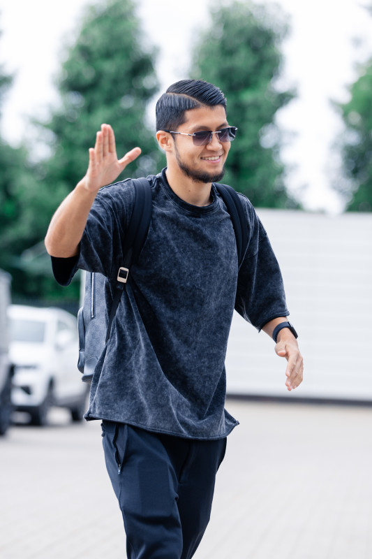 Зенит Style: на тренировку перед «Крыльями Советов»
