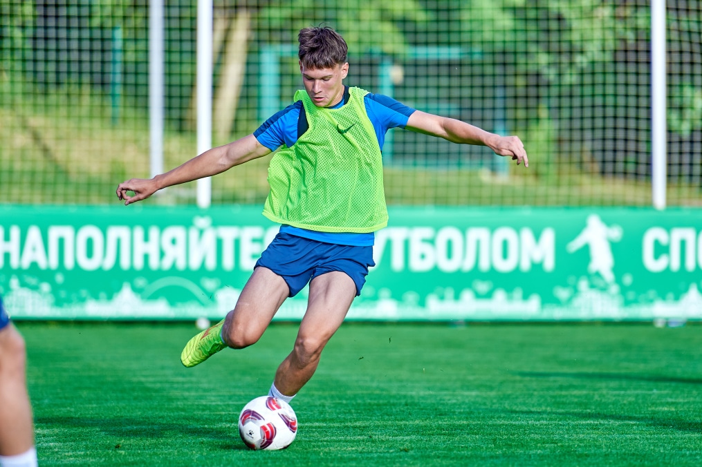 Летние учебно-тренировочные сборы «Зенита»-2 в Железноводске: 18 июля, вечерняя тренировка