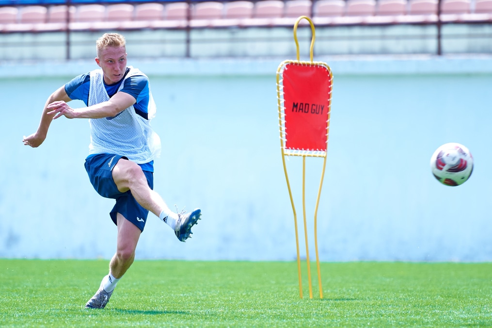 Летние учебно-тренировочные сборы «Зенита»-2 в Железноводске: 19 июля, утренняя тренировка