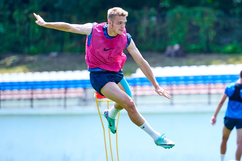 Летние учебно-тренировочные сборы «Зенита»-2 в Железноводске: 19 июля, утренняя тренировка