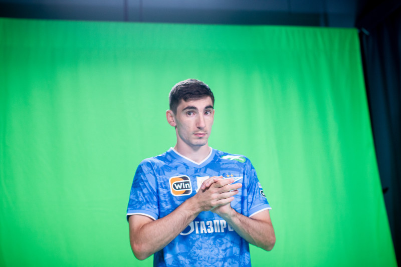 Бэкстейдж фотосъемки основной команды «Зенит» сезона 2024/25