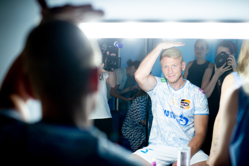 Бэкстейдж фотосъемки основной команды «Зенит» сезона 2024/25