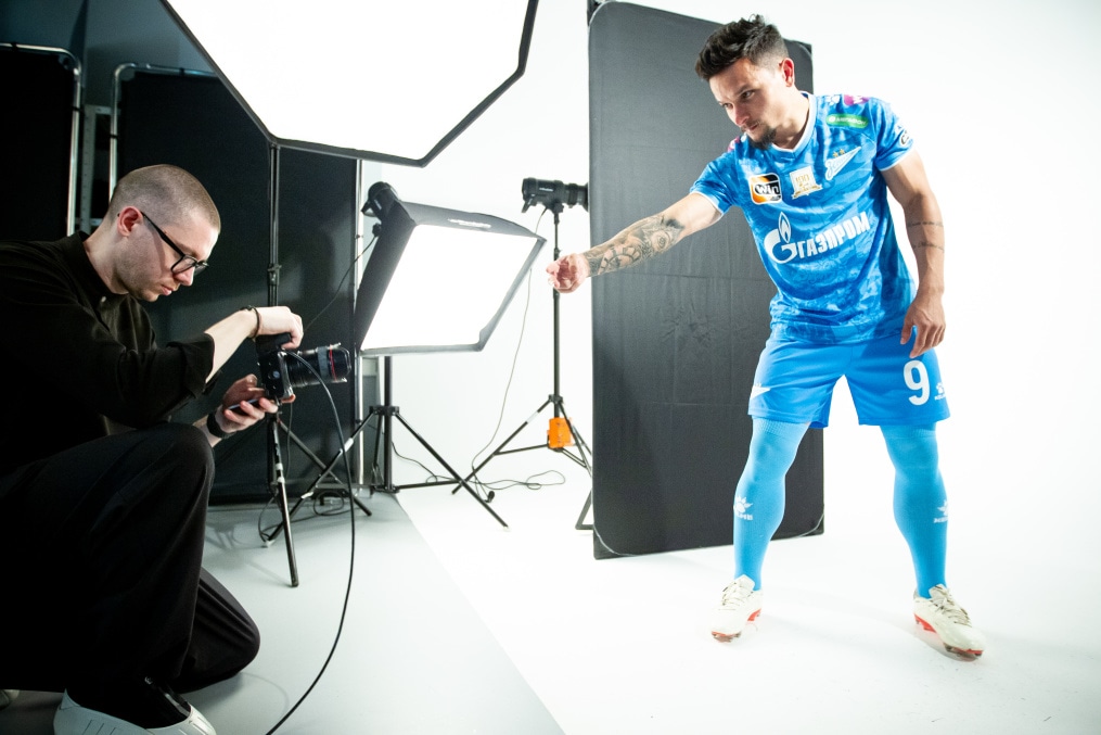 Бэкстейдж фотосъемки основной команды «Зенит» сезона 2024/25