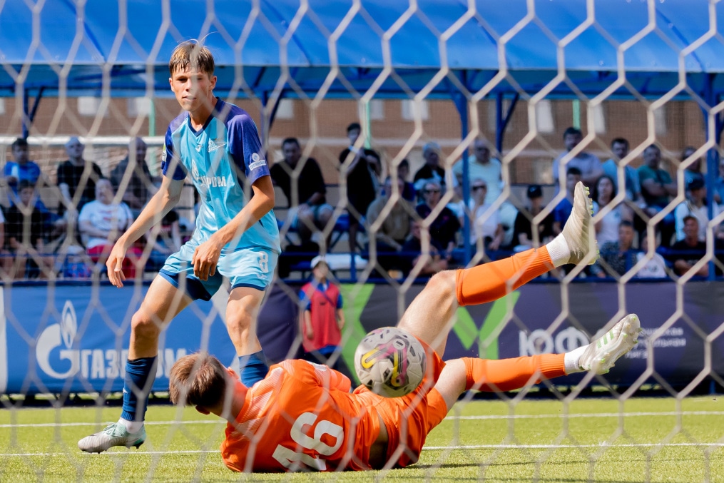 Юношеская футбольная лига-2,  «Зенит» — СШОР «Зенит»