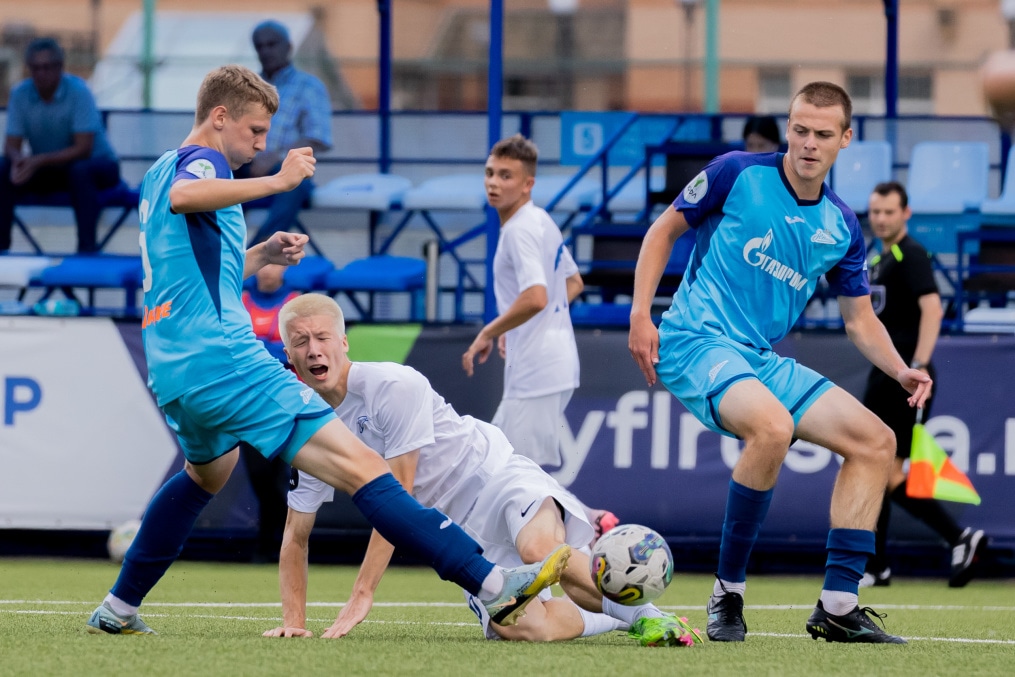 Юношеская футбольная лига-1,  «Зенит» — СШОР «Зенит»
