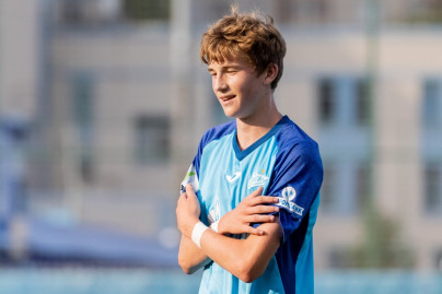 Юношеская футбольная лига-1,  «Зенит» — СШОР «Зенит»