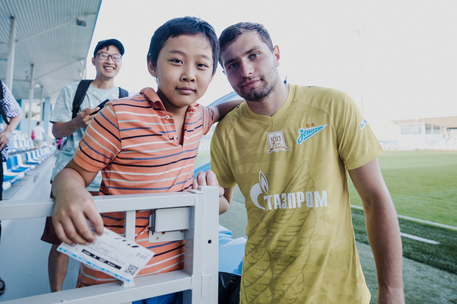 Болельщики на матче «Зенит»-2 — «Динамо»-2