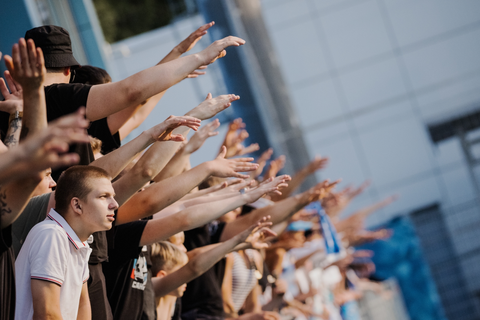 Болельщики на матче «Зенит»-2 — «Динамо»-2