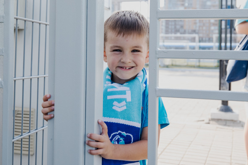 Болельщики на матче «Зенит»-2 — «Динамо»-2