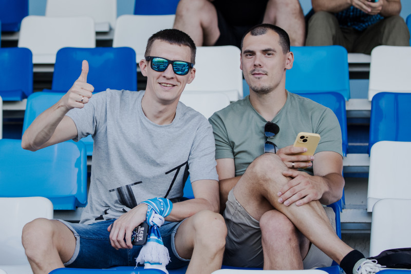 Болельщики на матче «Зенит»-2 — «Динамо»-2