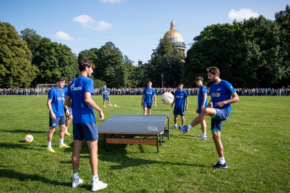 Открытая тренировка «Зенита» в Александровском саду