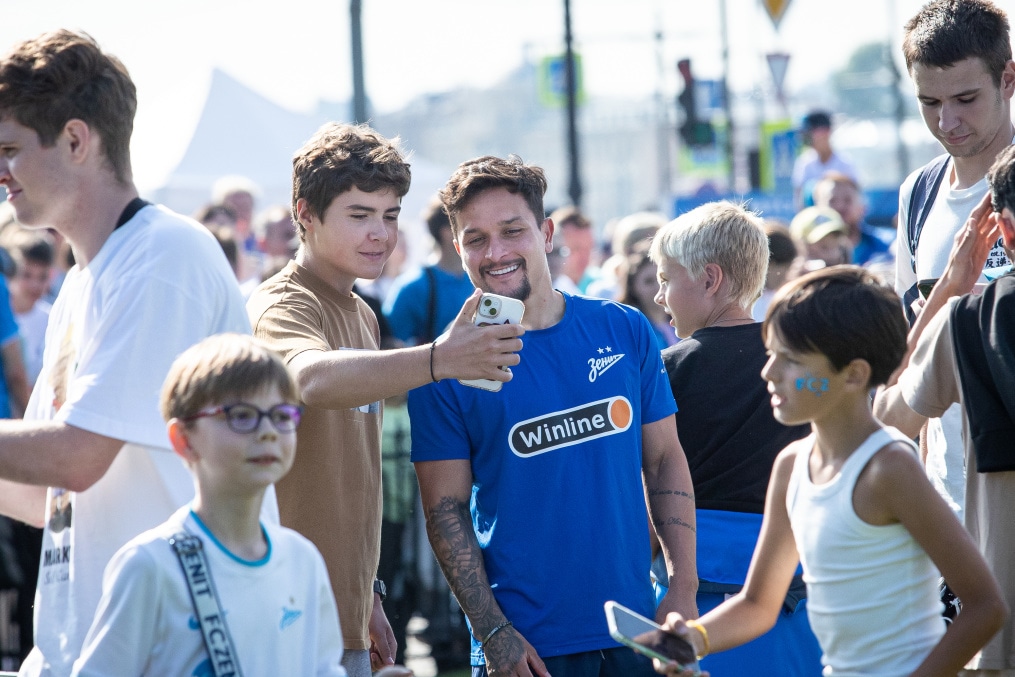 Открытая тренировка «Зенита» в Александровском саду