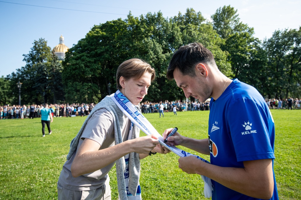 Открытая тренировка «Зенита» в Александровском саду