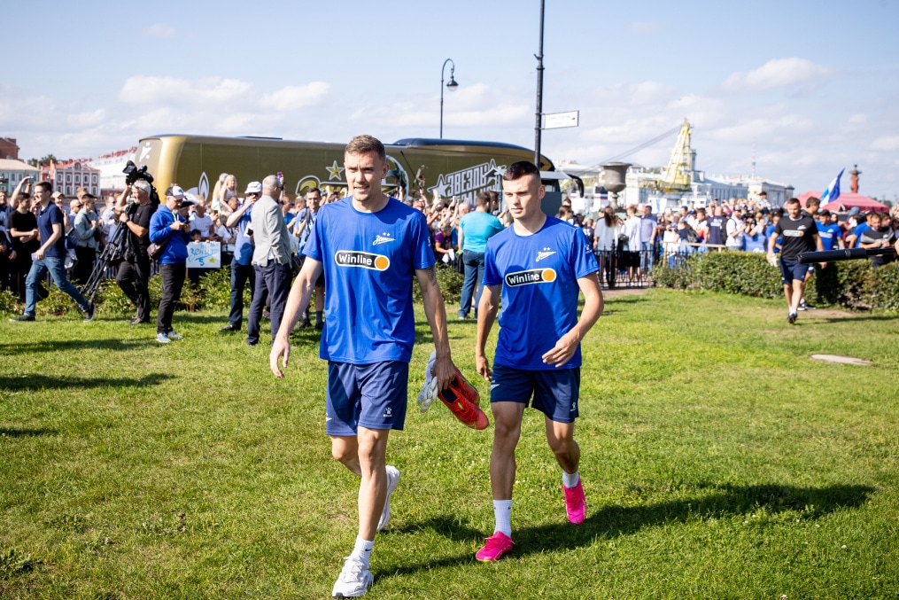 Открытая тренировка «Зенита» в Александровском саду