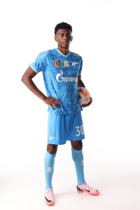 Фотосессия основного состава ФК «Зенит» сезона 2024/2025