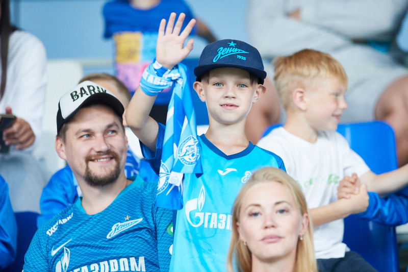 Болельщики на матче «Зенит» — «Флуминенсе»